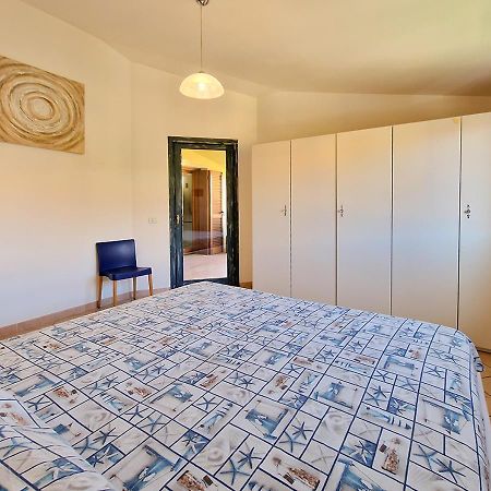 Murphy Holiday Home - Residenza Aldo Moro 02 ラ・マッダレーナ エクステリア 写真