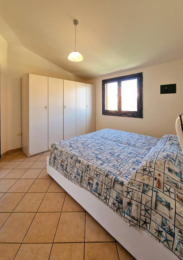 Murphy Holiday Home - Residenza Aldo Moro 02 ラ・マッダレーナ エクステリア 写真